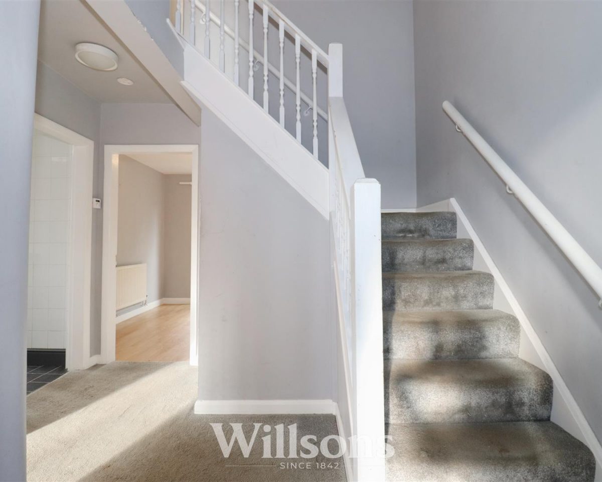 Christopher Road, Alford