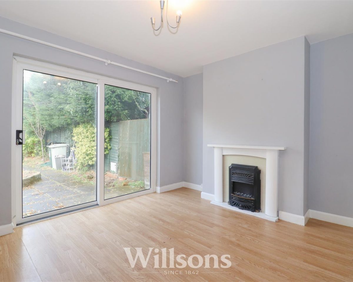 Christopher Road, Alford