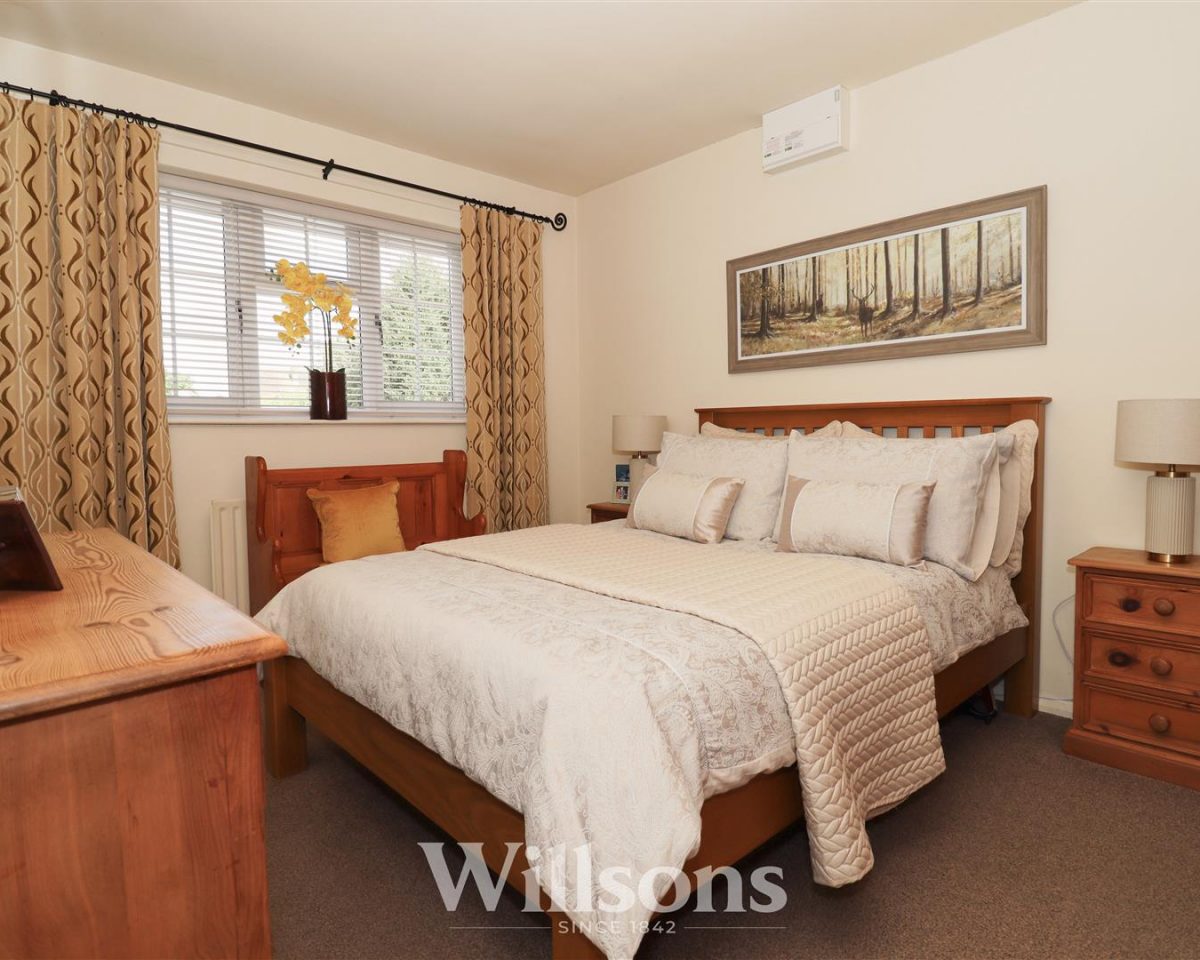 Holywell Road, Alford