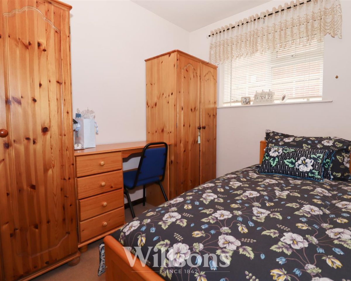 Holywell Road, Alford