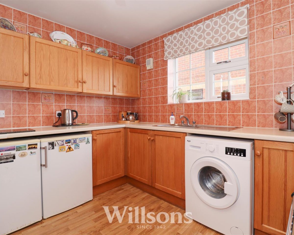 Holywell Road, Alford