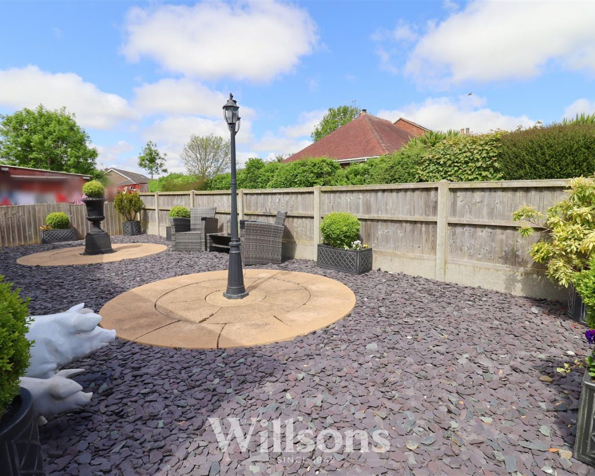 Holywell Road, Alford