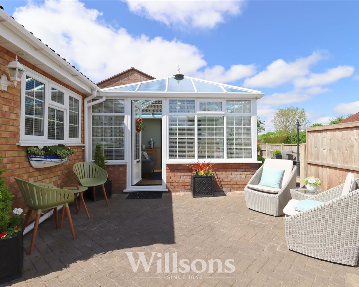 Holywell Road, Alford