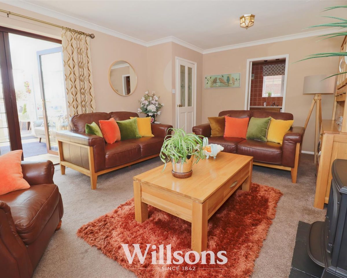 Holywell Road, Alford