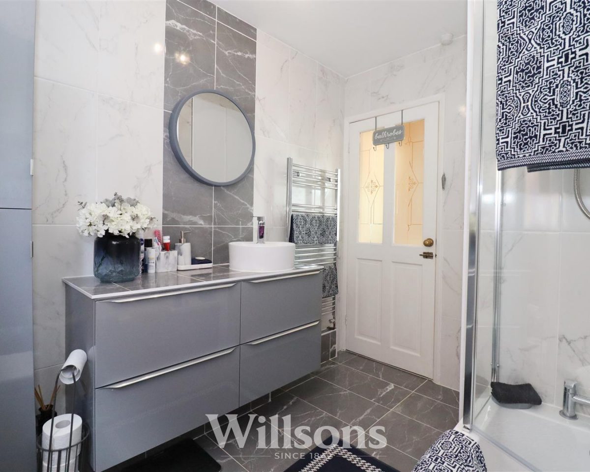 Holywell Road, Alford