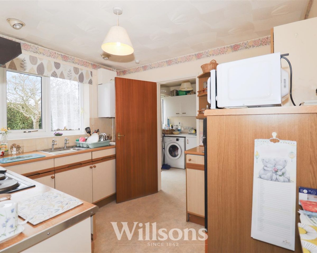 Robinson Avenue, Alford