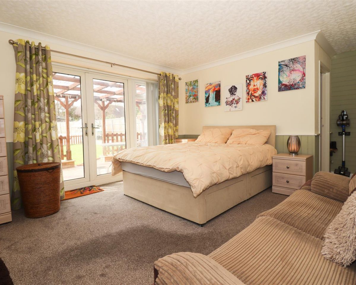 Hamilton Road, Alford