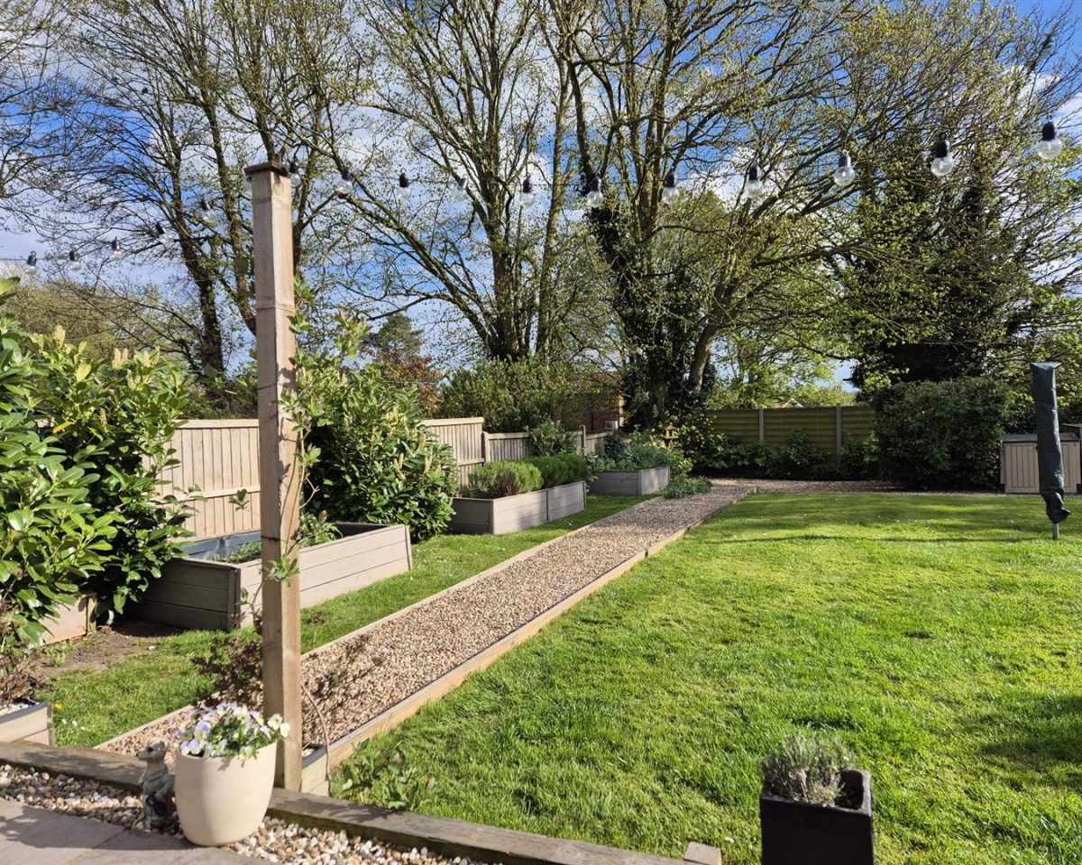 Parklands, Mumby, Alford