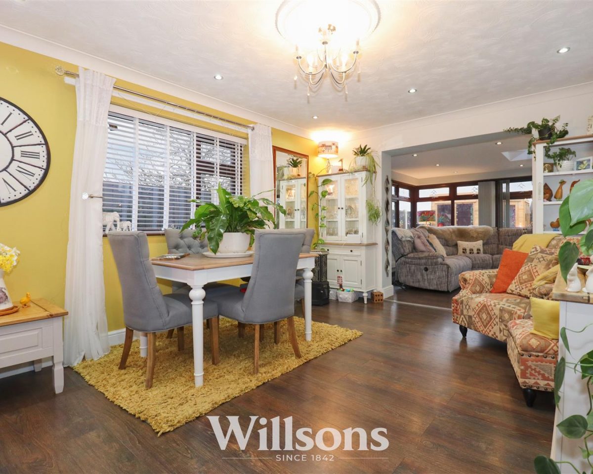 Honeysuckle Close, Sutton-On-Sea, Mablethorpe