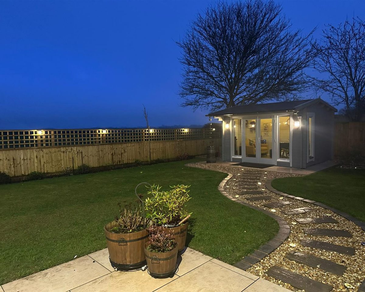 Main Road, Maltby Le Marsh, Alford