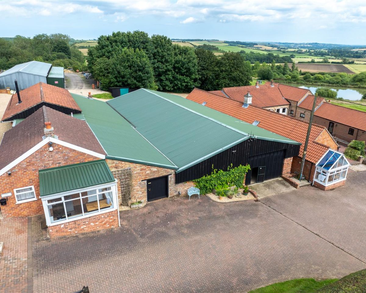 Hemingby Road, Belchford