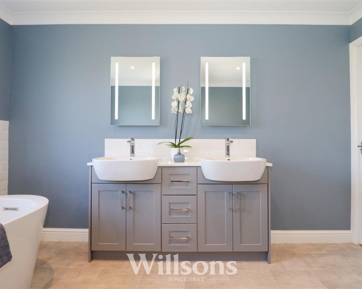 The Maltings, Alford