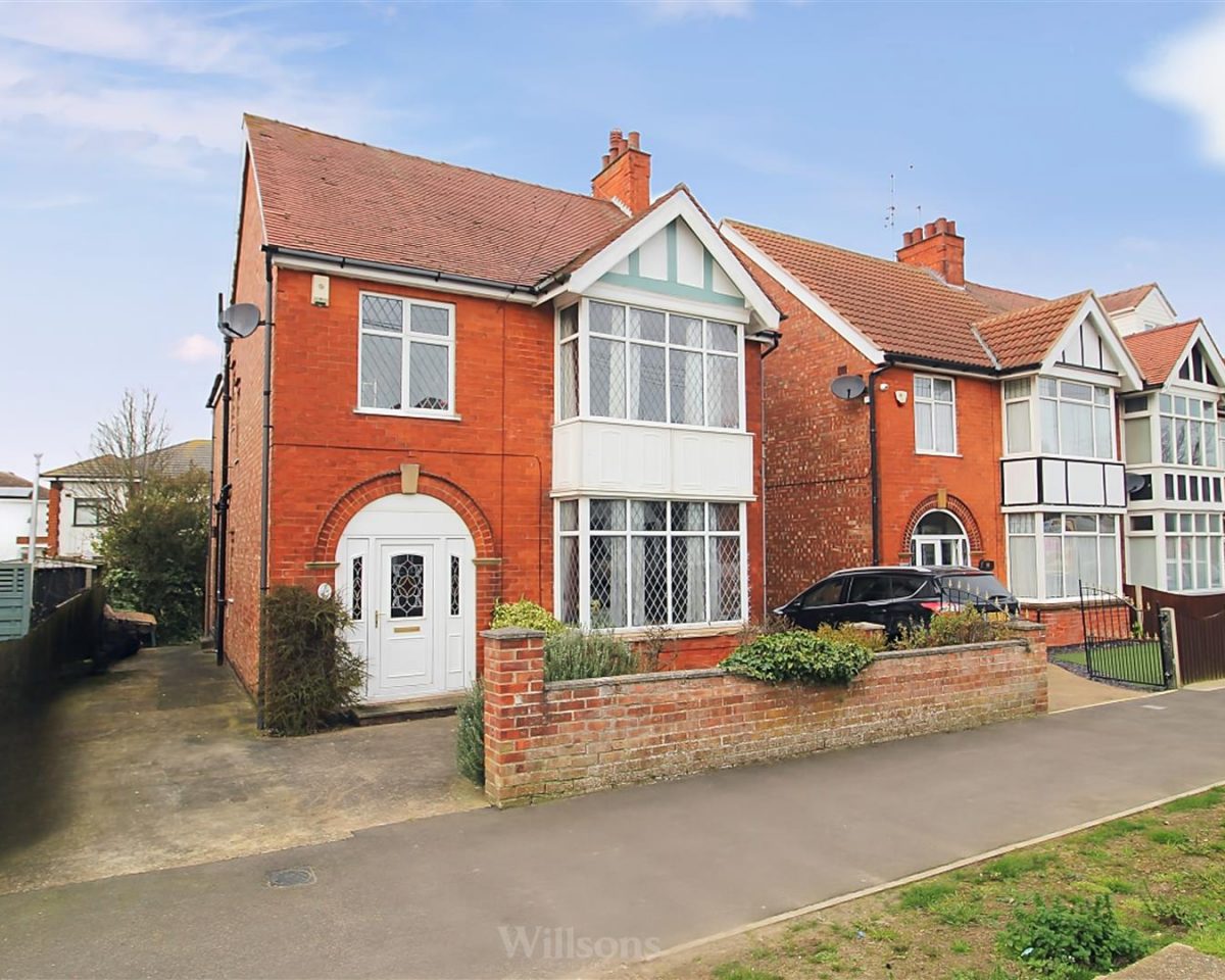 Park Avenue, Skegness