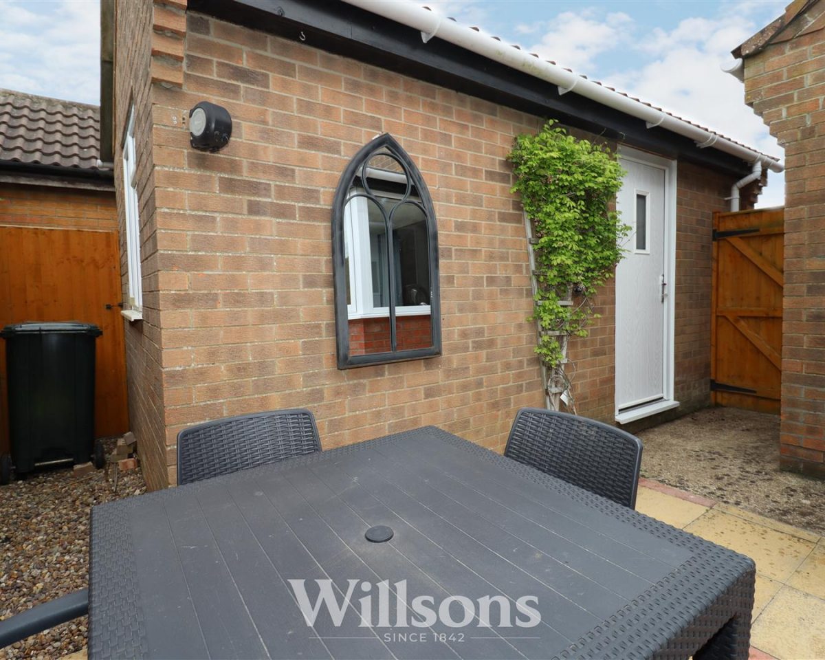 Temple Close, Alford