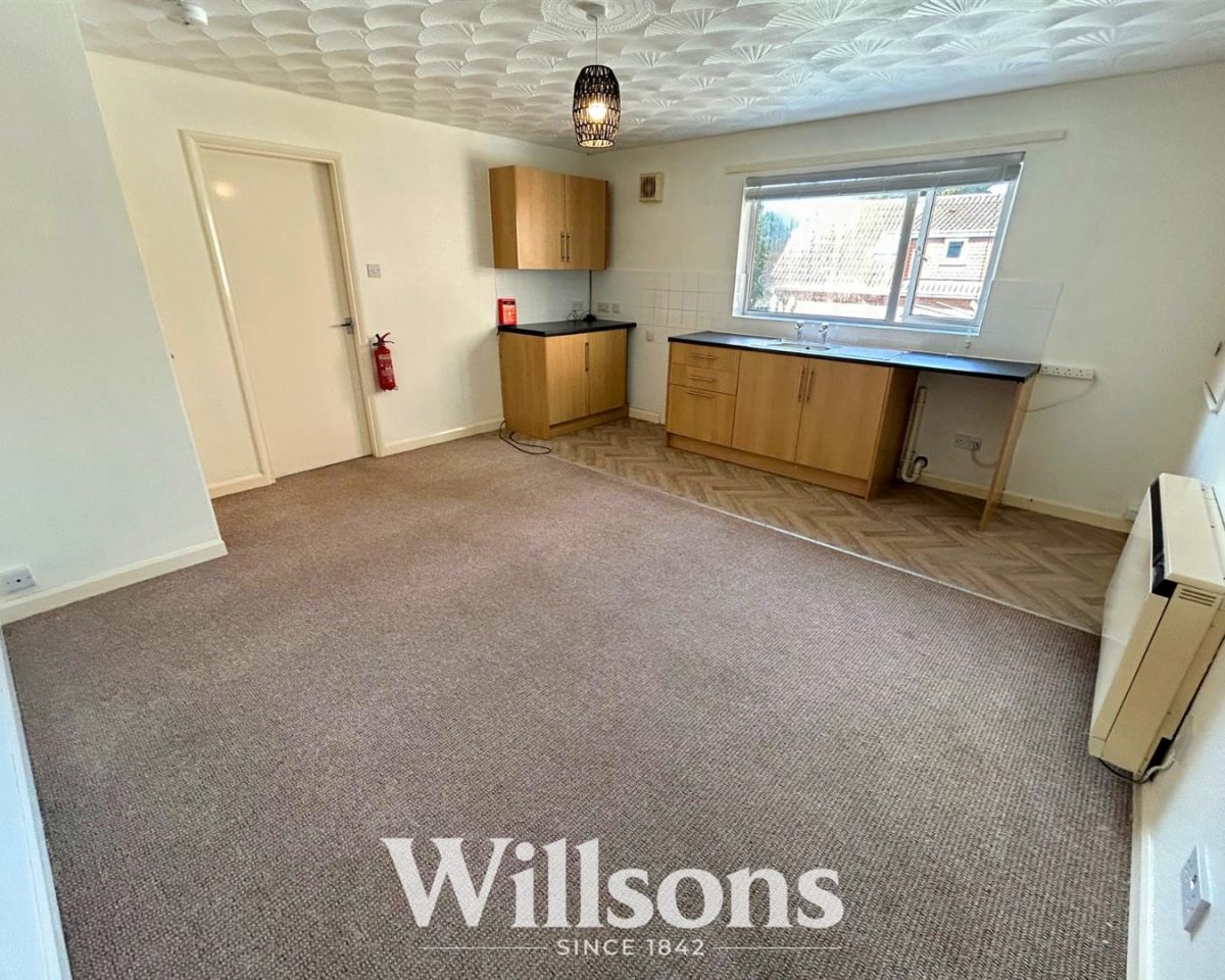 90 Drummond Road, Skegness