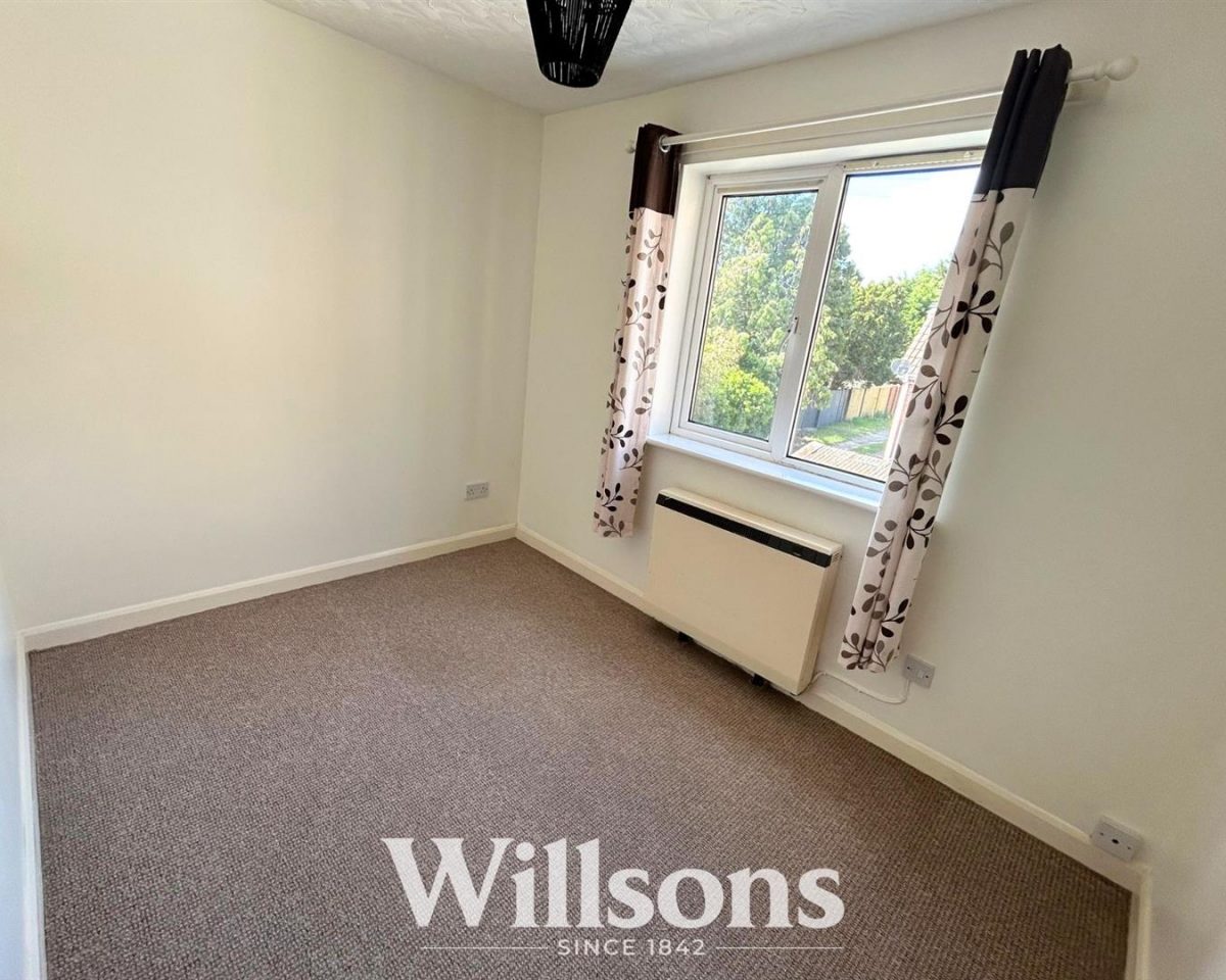 90 Drummond Road, Skegness