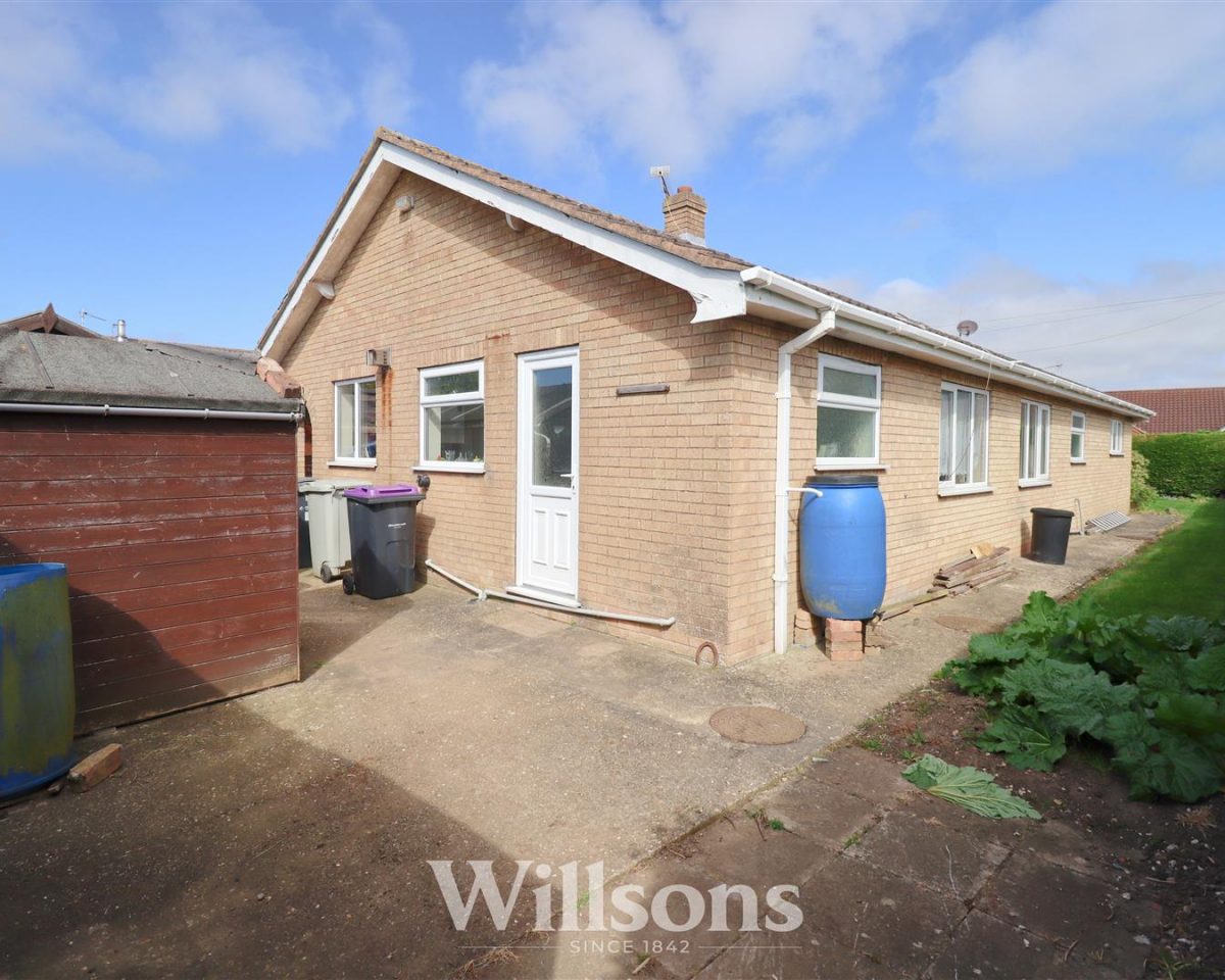 Station Road, Willoughby, Alford