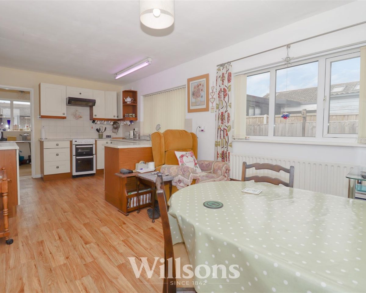 Station Road, Willoughby, Alford