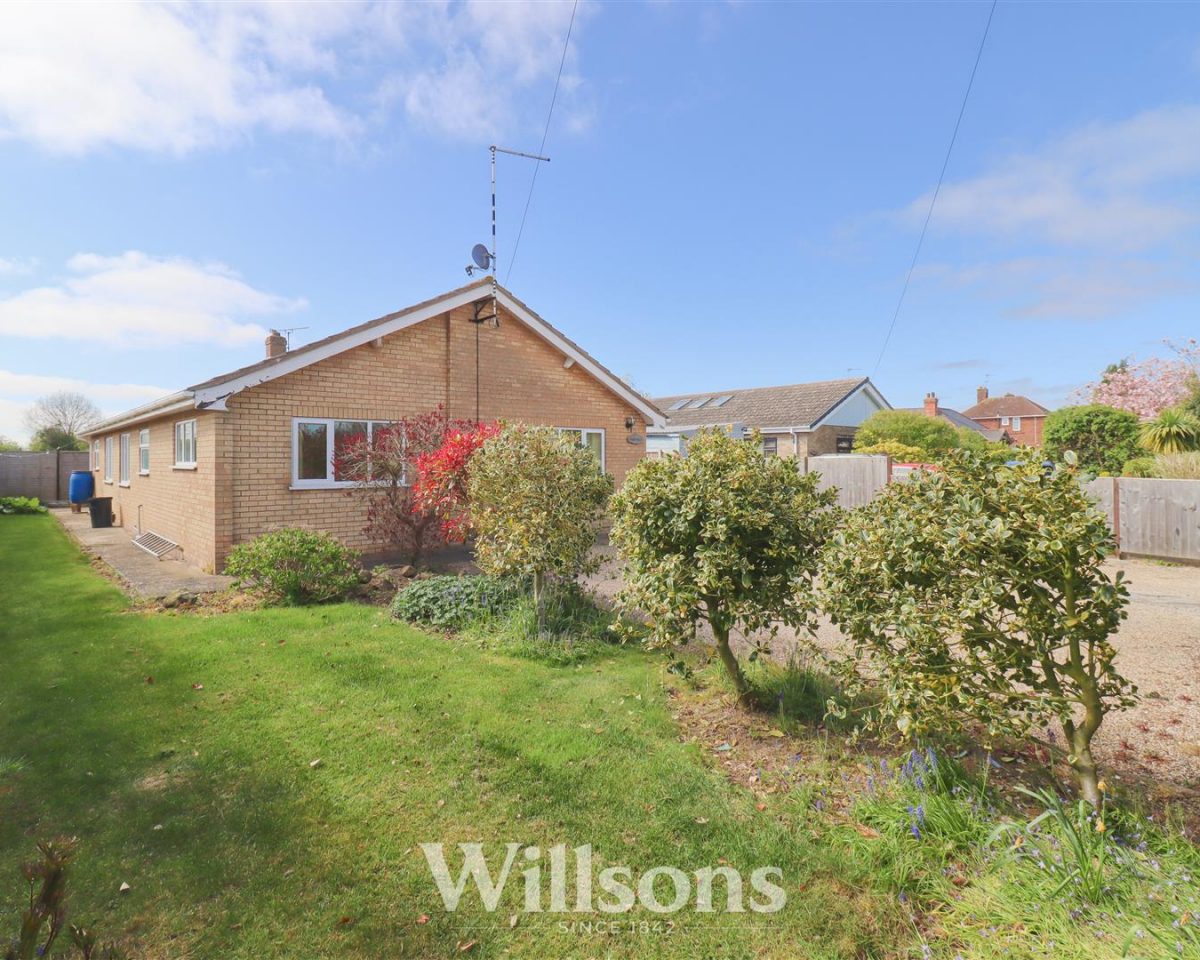 Station Road, Willoughby, Alford