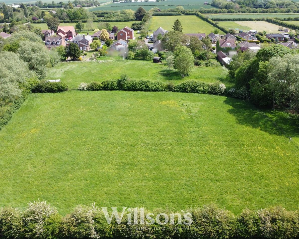 Cul De Sac, Stickford, Boston