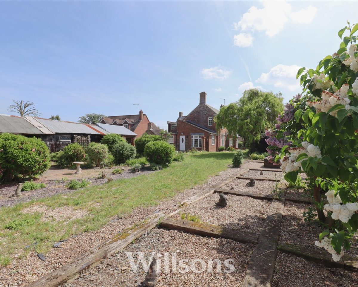 Cul De Sac, Stickford, Boston