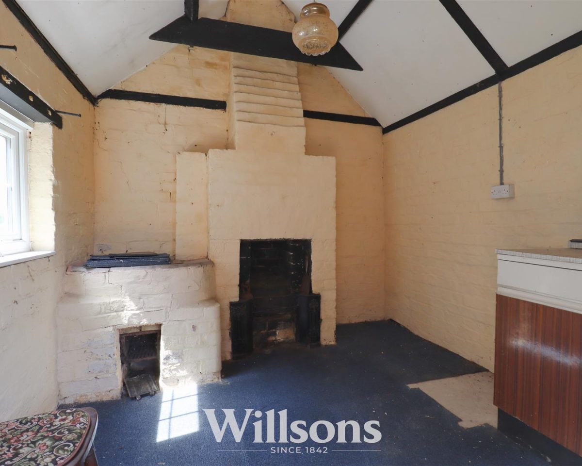 Cul De Sac, Stickford, Boston