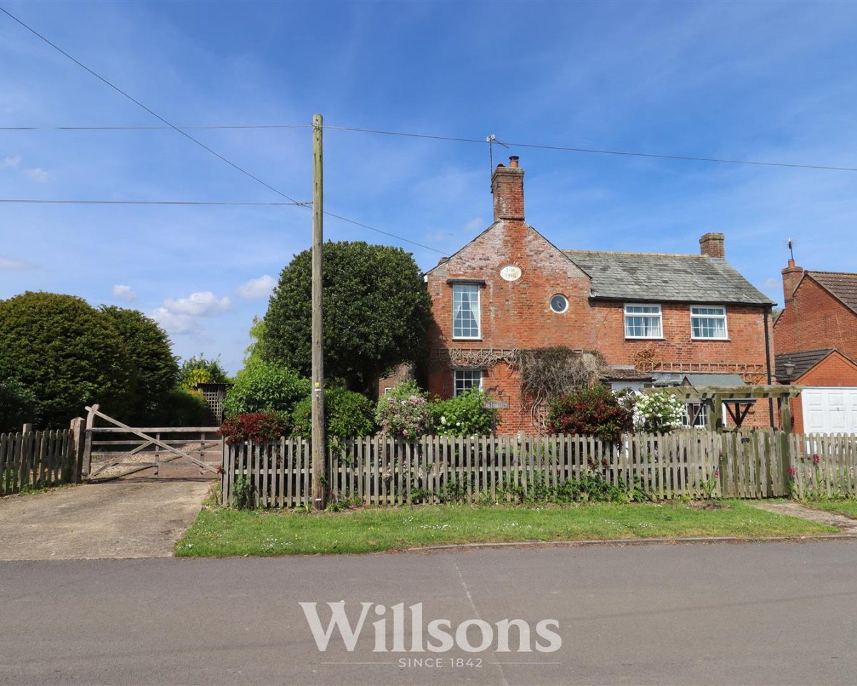 Cul De Sac, Stickford, Boston