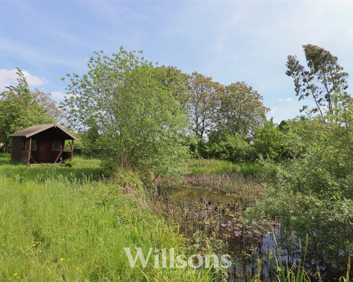 Cul De Sac, Stickford, Boston