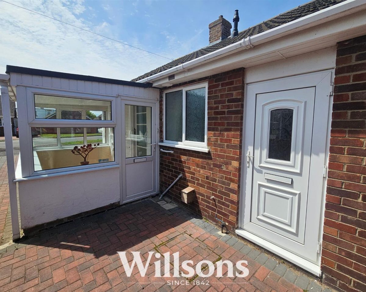 The Fairway, Mablethorpe