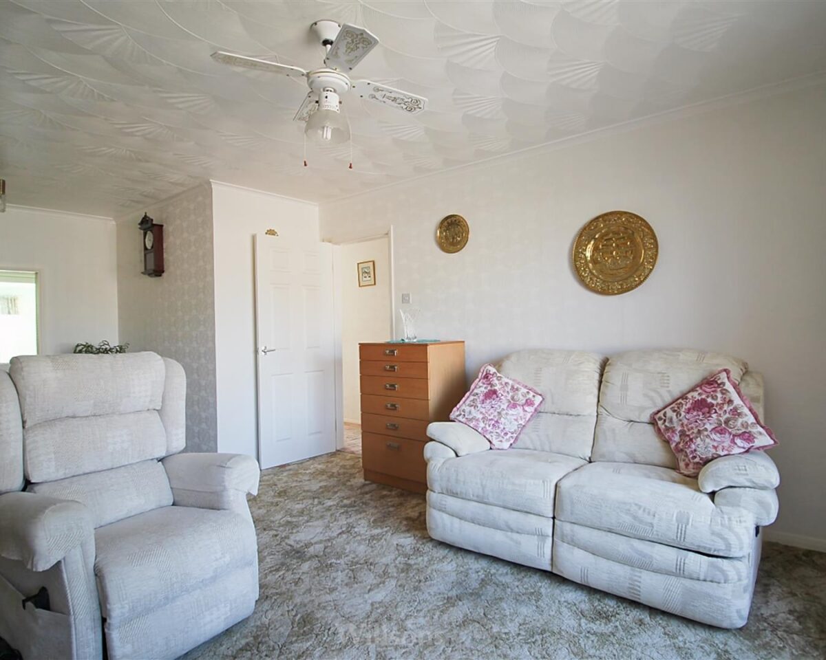 Finisterre Avenue, Skegness