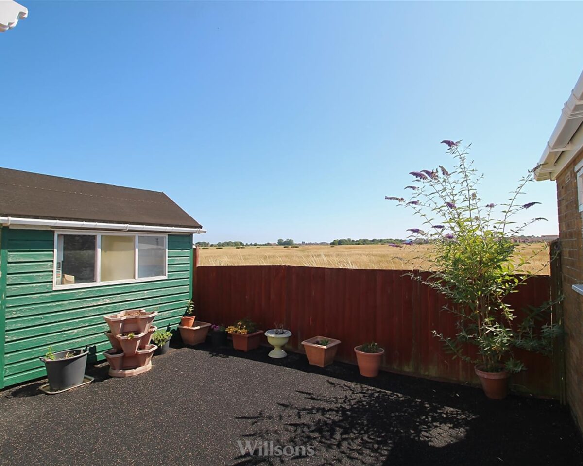 Finisterre Avenue, Skegness