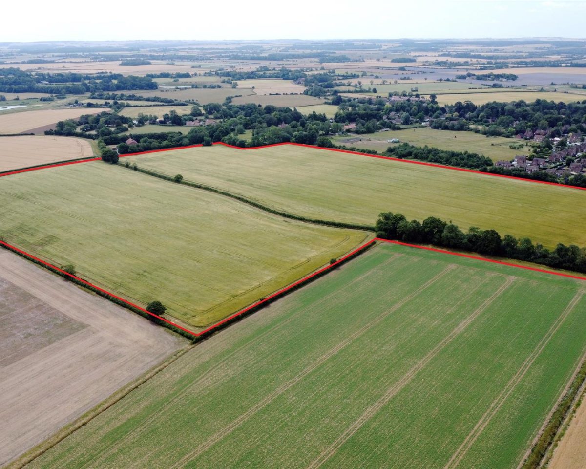 157.44 Acres of Arable, Pastureland & Wetlands, Manby