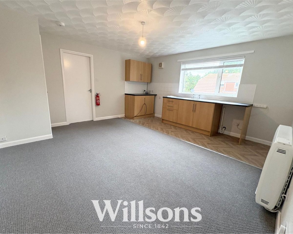 90 Drummond Road, Skegness