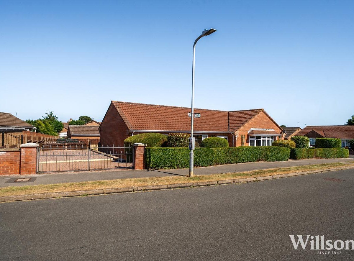 Well Vale Drive, Chapel St. Leonards, Skegness