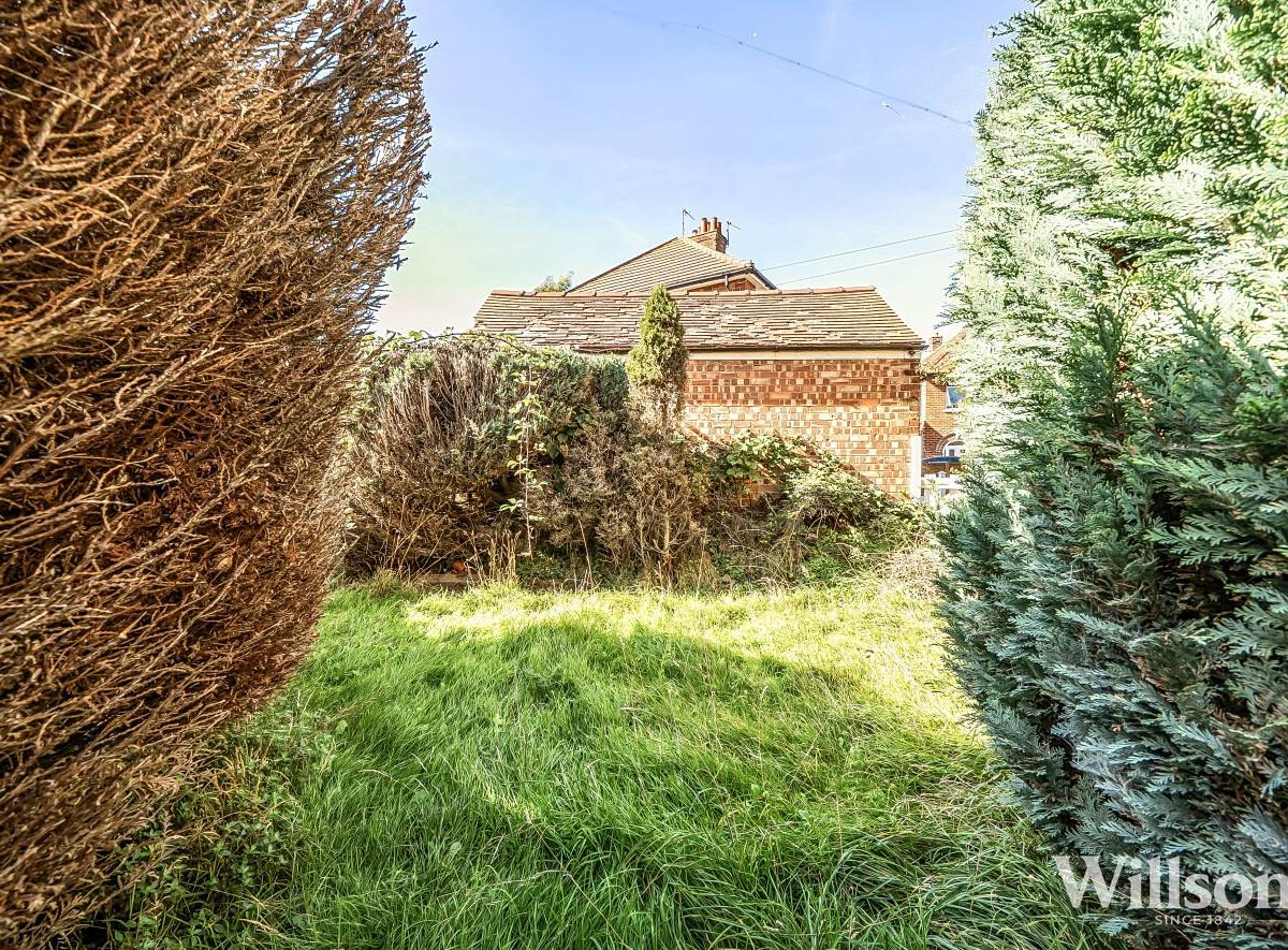 Lawn Crescent, Skegness