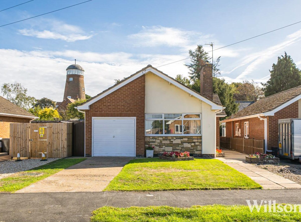 Elm Crescent, Burgh Le Marsh, Skegness