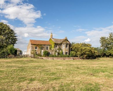 /var/www/willsons-property.co.uk/public/uploads/268022-K0CgX7jJY0-HNLuEh-cGHQ.jpg